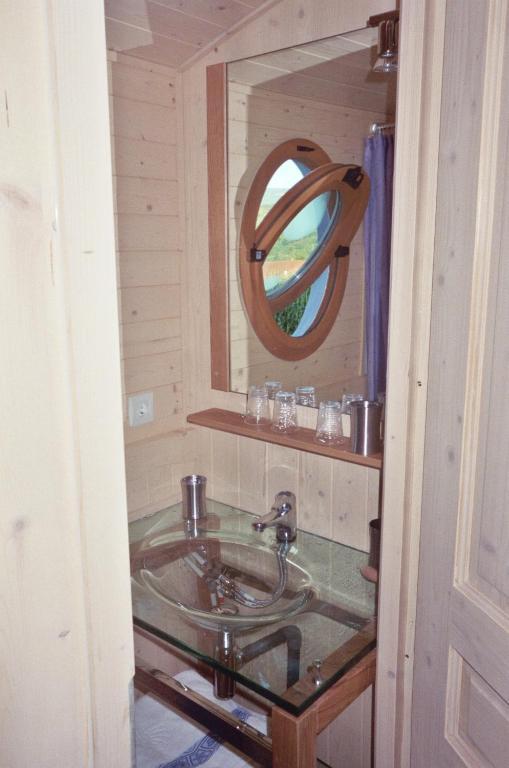 Chambres D'Hotes La Prairie Belley Room photo